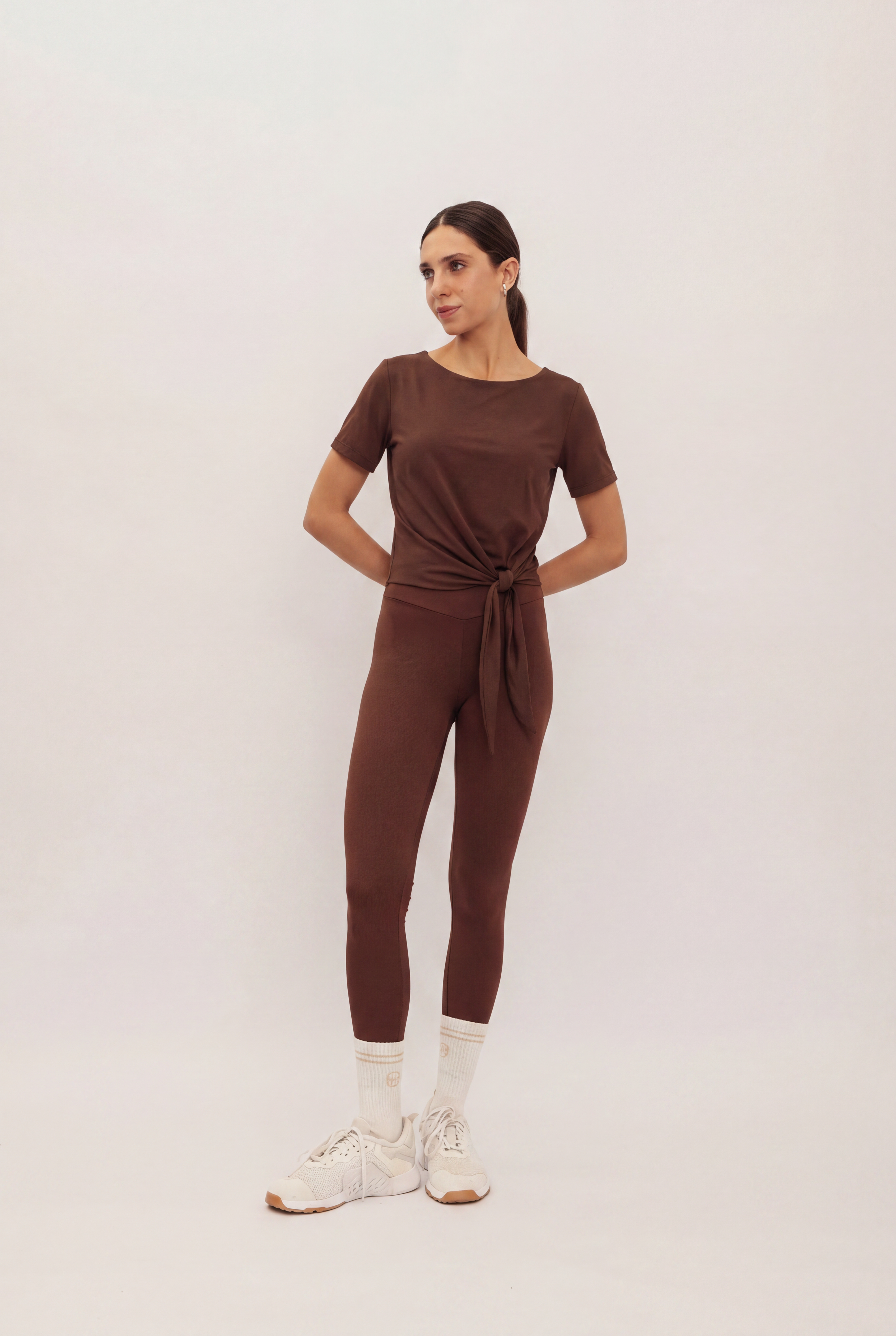 BLUSA DETALHE NÓ