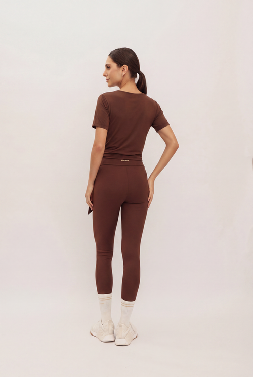 BLUSA DETALHE NÓ