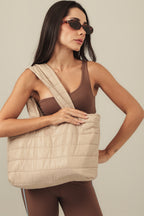 BOLSA PUFFER + NÉCESSAIRE ATEMP - Tamanho: 28 x 40 x10cm