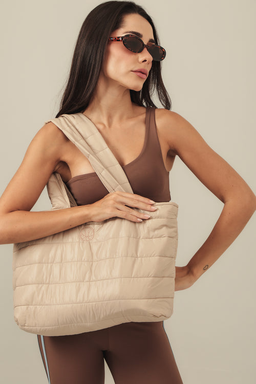 BOLSA PUFFER + NÉCESSAIRE ATEMP - Tamanho: 28 x 40 x10cm