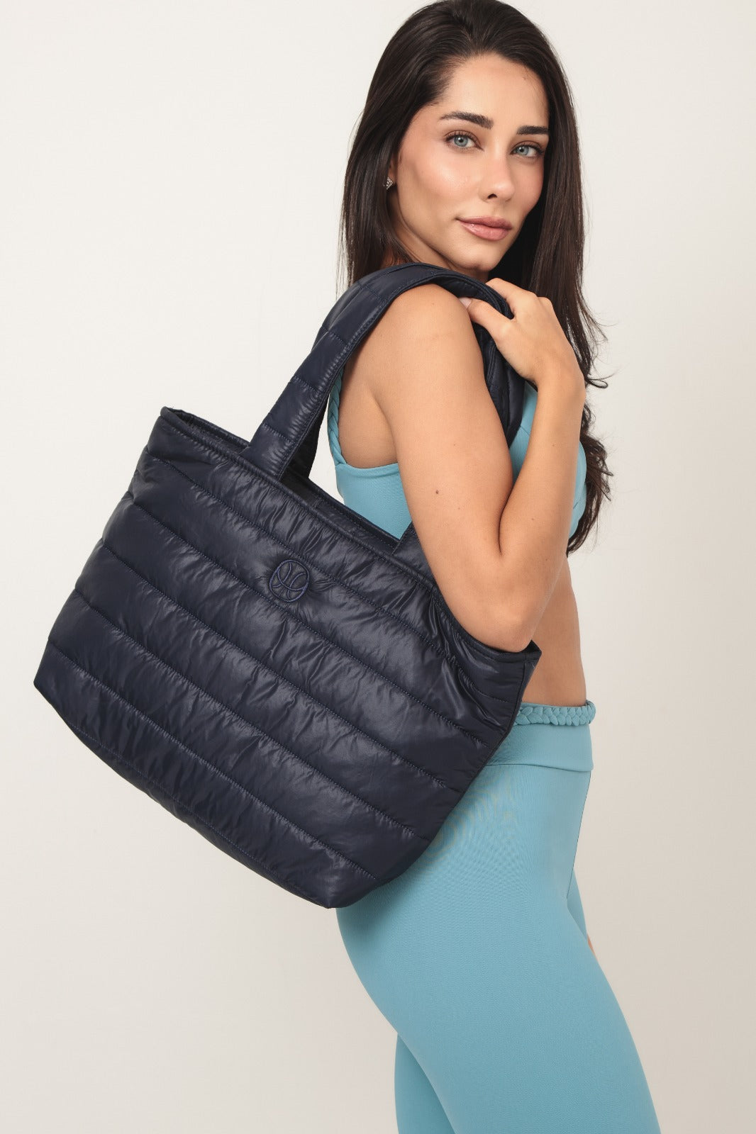 BOLSA PUFFER + NÉCESSAIRE ATEMP - Tamanho: 28 x 40 x10cm