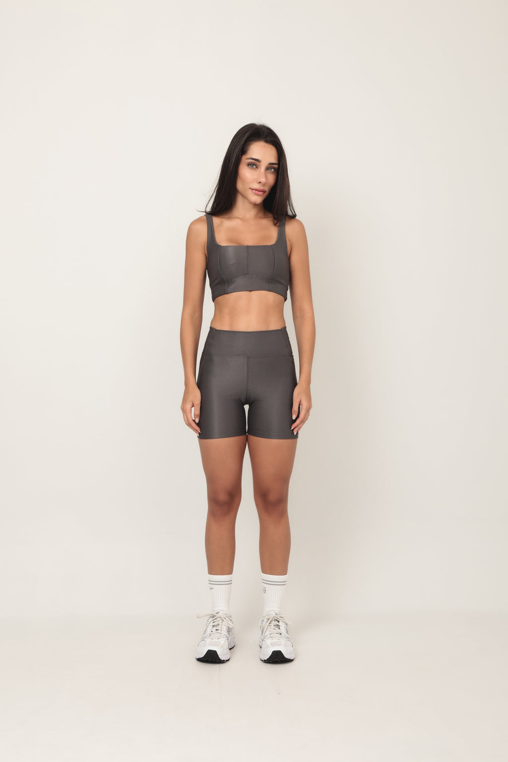 SHORTS JUSTO BOLSO COS