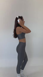 LEGGING RECORTES E BOLSO